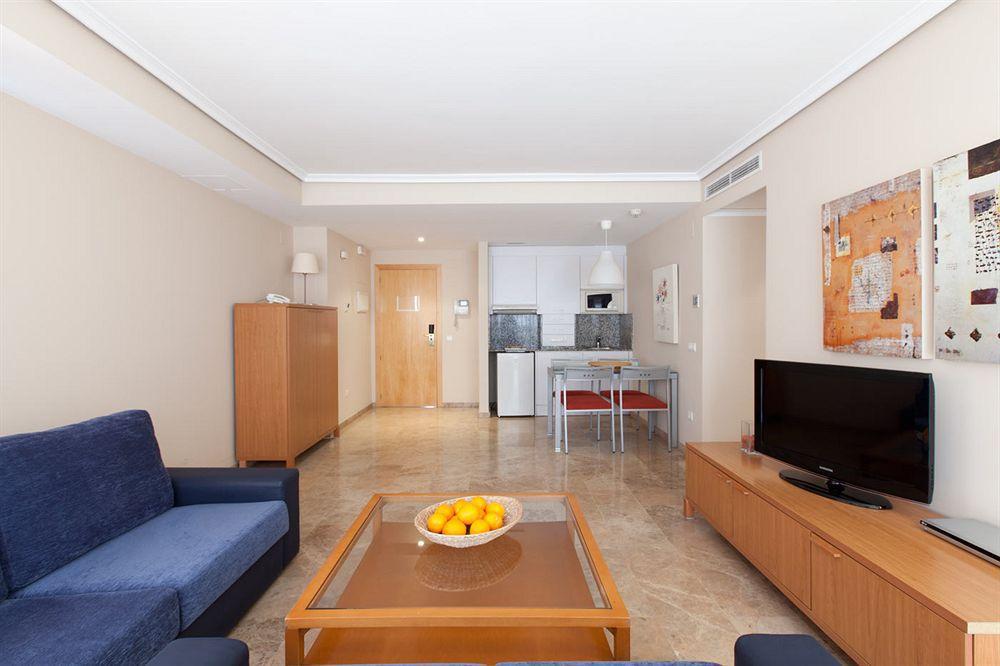 Apartamentos Plaza Picasso Valencia Buitenkant foto