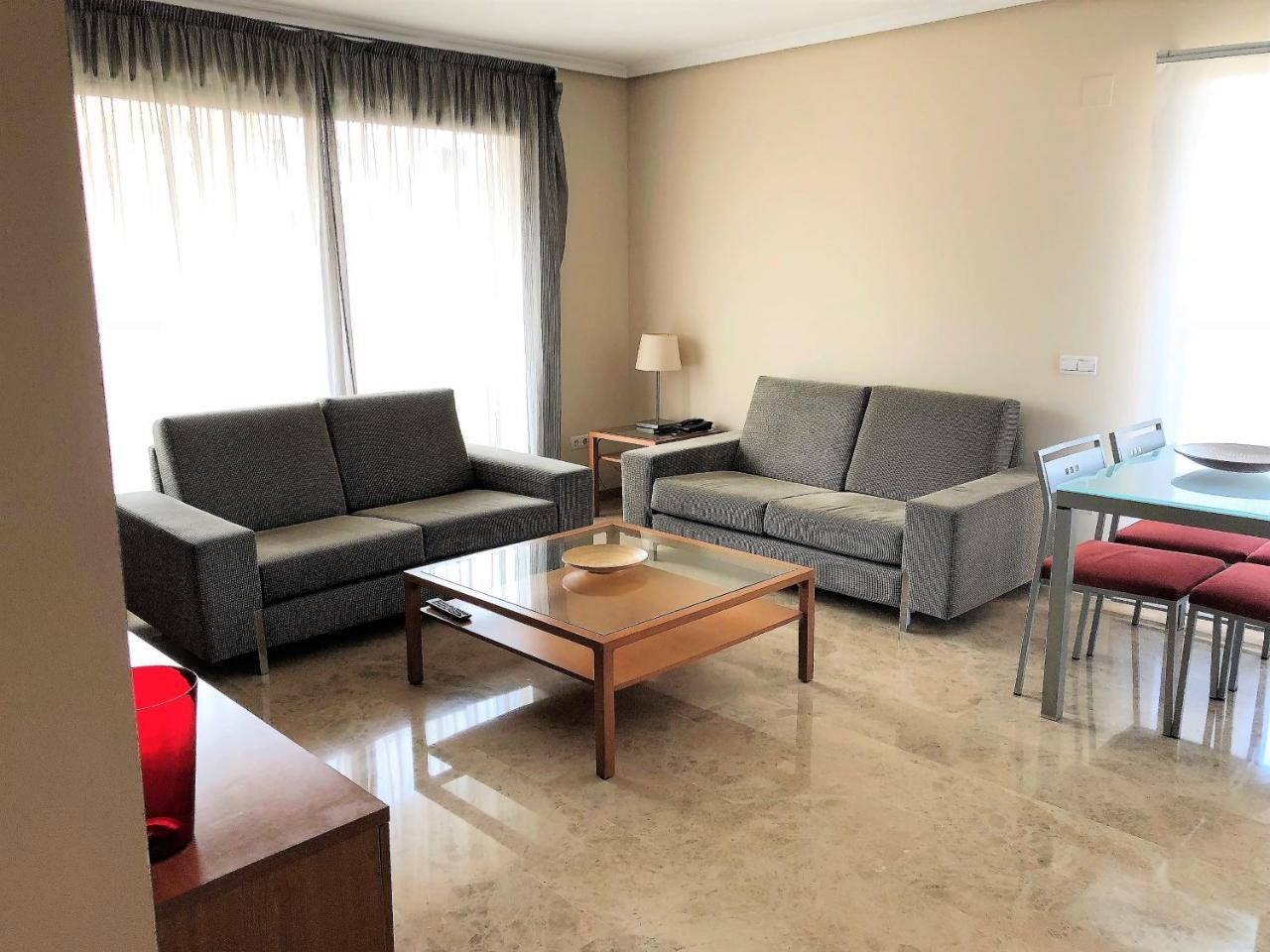 Apartamentos Plaza Picasso Valencia Buitenkant foto